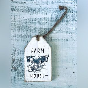 *Farmhouse Milking Cow Wood Tag Ornament